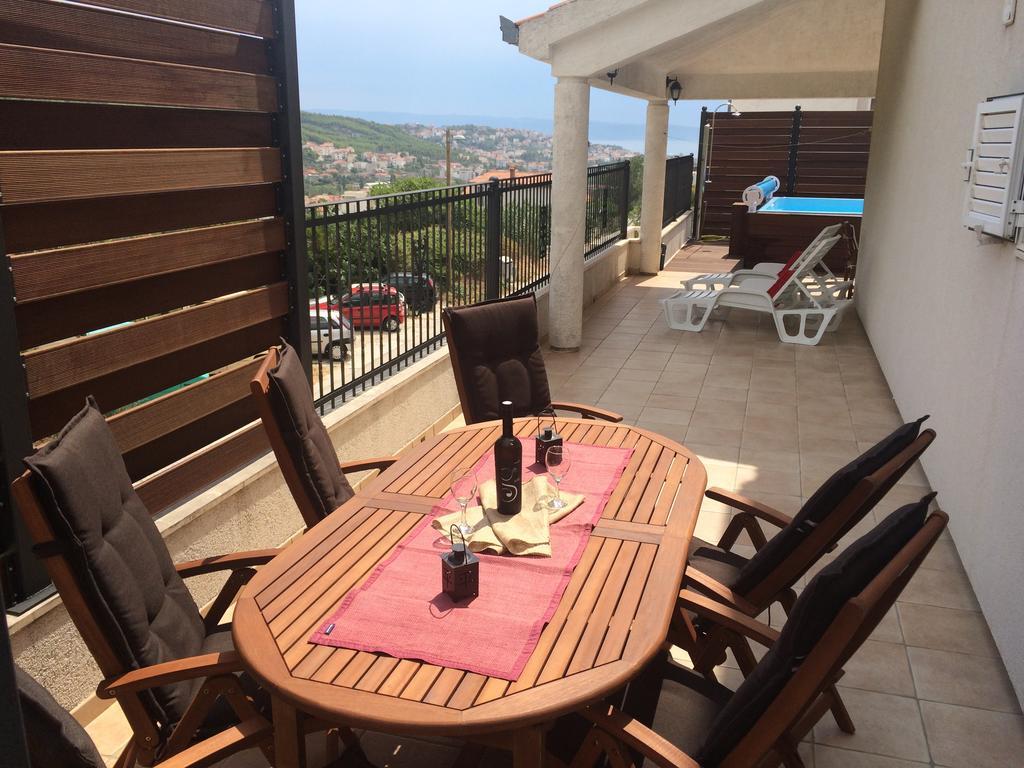 Holiday Home Harmony Žrnovnica Extérieur photo