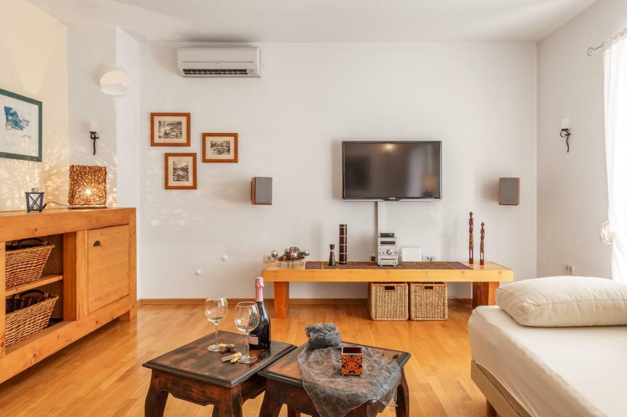 Holiday Home Harmony Žrnovnica Extérieur photo