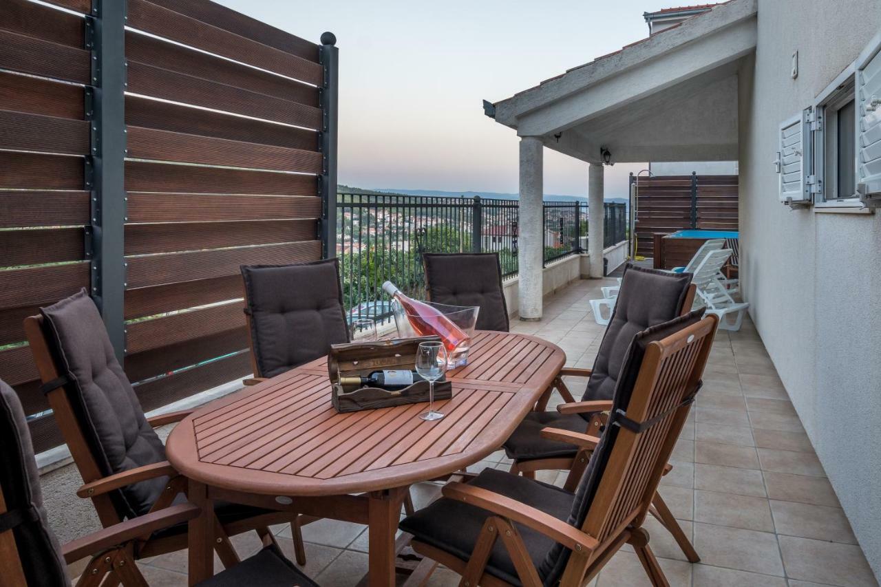 Holiday Home Harmony Žrnovnica Extérieur photo