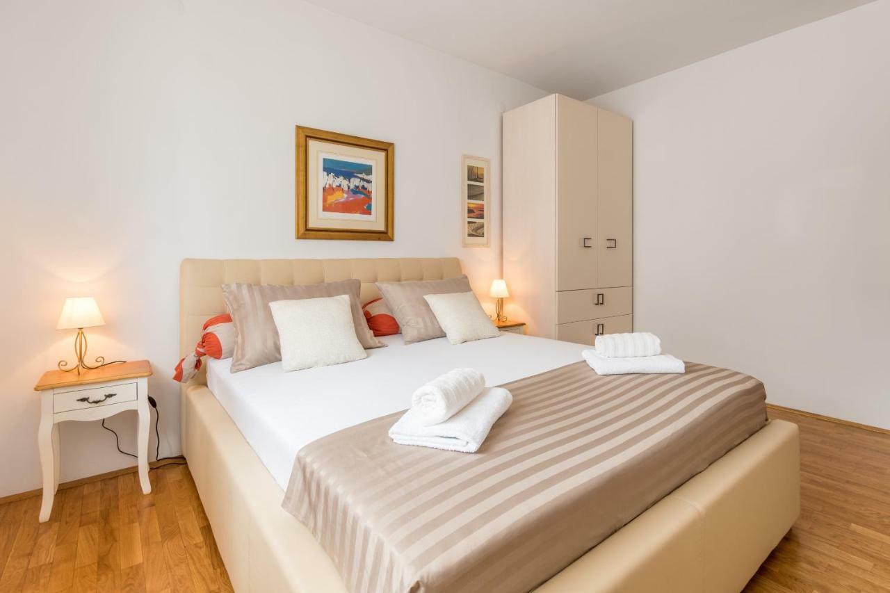 Holiday Home Harmony Žrnovnica Extérieur photo