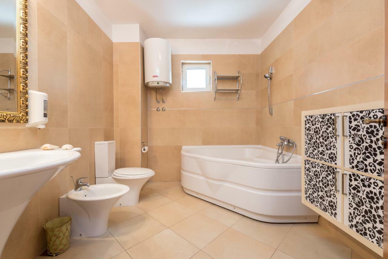 Holiday Home Harmony Žrnovnica Extérieur photo